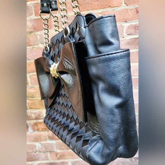 Big Bow Betsy Johnson Purse - Picture 3 of 6